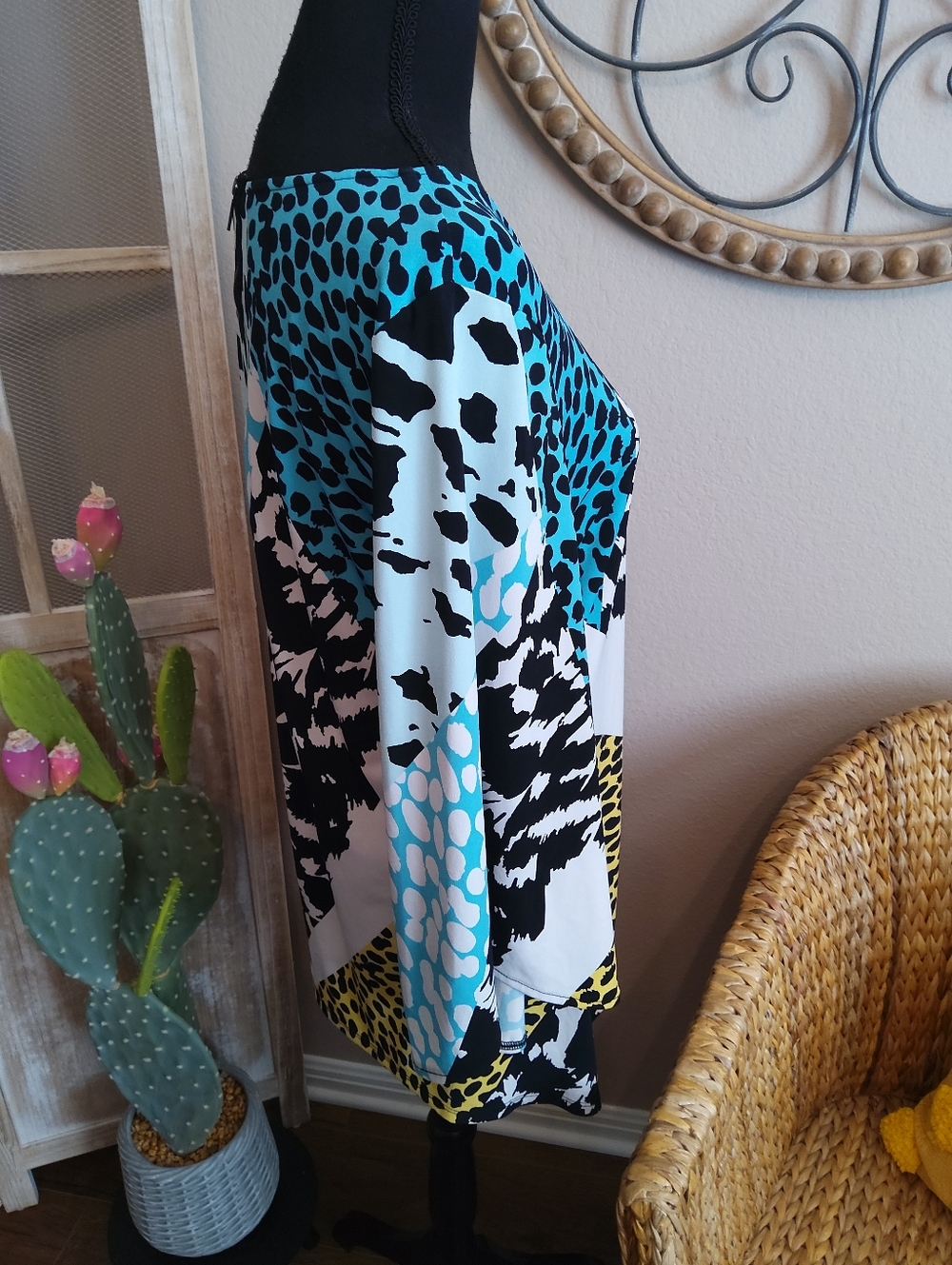 Alfani Multicolor Animal Print Tunic - Black, White, Aqua, Yellow - Picture 6 of 10